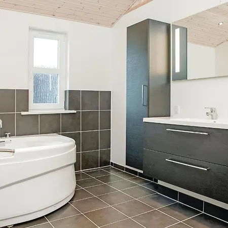 Haustierfreundliches Haus In Løkken Mit Sauna *
